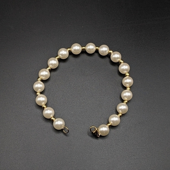 Faux Pearl And Goldtoned Beaded Bracelet - Picture 4 of 7